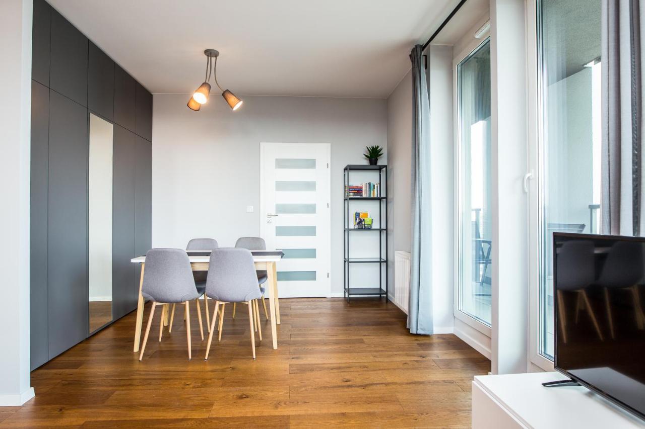 Mogilska Tower Apartments Near Tauron Arena By Inpoint - Free Underground Parking 크라쿠프 외부 사진